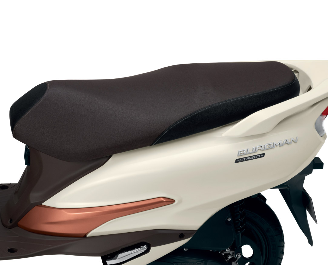 12._Comfortable_seat_69cbba81a836a.jpg