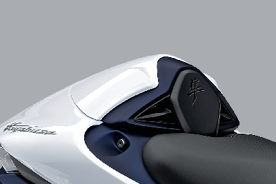 Single_Seat_CowlingB5N_White_Matte_Blue_60a3b6a166bba.jpg